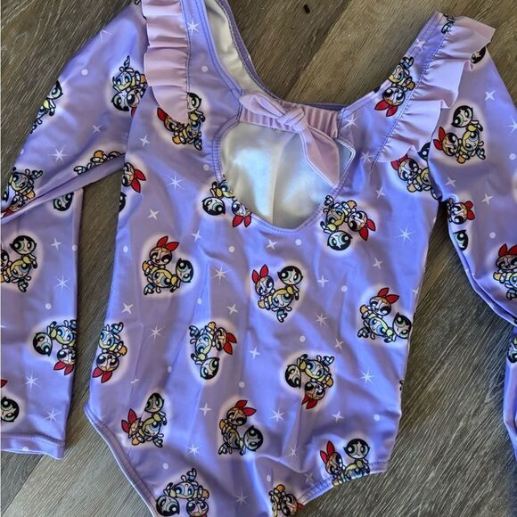New Girls Ruffle One Piece Care Bears Swimsuit Sz 5T - Picture 4 of 4